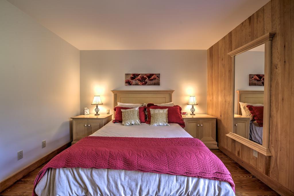 Hotel Le Grand R Saint-Donat Exterior foto